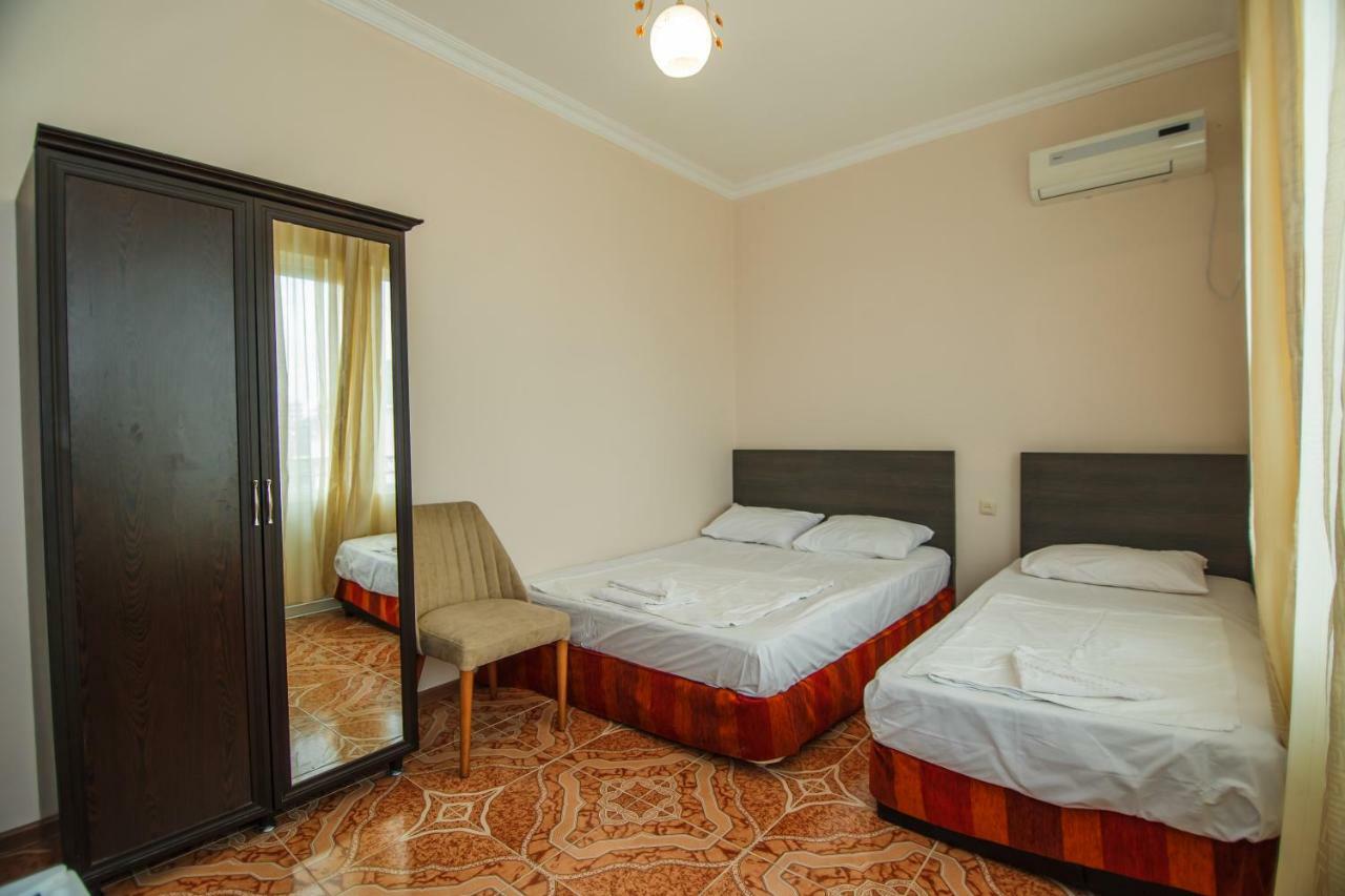 Guest House Nia Gonio Exterior foto